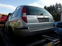 Ford Mondeo 1,8i karavan prodajem u dijelovima 2005god