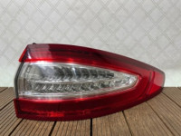 ford mondeo mk5 14-18 limuzina far stražnja desna w blatobran stražnji