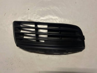 GOLF 5 V JETTA poklopac svjetla za maglu desno VW VW5202123 letvica br