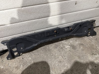 GORNJI VEZNI LIM MERCEDES E KLASA W212