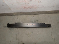 greda ispod branik prednji dio volvo s60 iii v60 ii 2018- 32405272