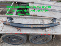 greda zadnjeg branika vw touran 2003g.
