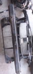 gredana prednja Bmw 318 e90 e91 2005 - 2011g