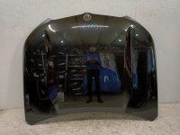 HAUBA POKLOPAC MOTORA BMW X1 U11 22-