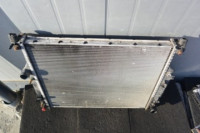 hladnjak vode mercedes-benz ml-klasa gl r x164 w164 w251 a2515000103 A