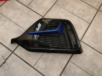Honda Civic X 17- rešetka maske branika zadnja desna 71503TGG