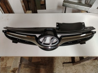 Hyundai Elantra prednja maska