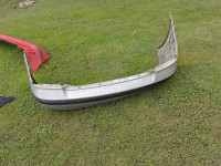 hyundai elantra zadnji branik