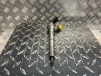 injektor, dizna injektor, dizna volkswagen passat b8 0445110471 / 04l1