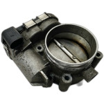 klapna gasa zadnja hauba gepek audi a4 b7 a6 c6 a8 d3 2.4 3.2 fsi 0781