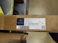 Lajsna za zadnja desna vrata ML W166 A1667357000 (1667357000)