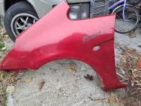 lijevi blatobran citroen xsara picasso 2000g.