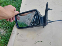 lijevi retrovizor mehanicki vw golf 3