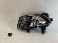 maglenka desni volkswagen vw polo 17r 2g0941662a 08.26 2G0941662A