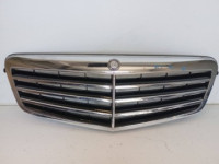 maska prednji prednji dio mercedes e 212 a2128800583 A2128800583