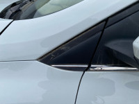 Maska, PVC trokut iznad lijevog blatobrana za Renault Megane 4