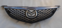 MASKA, REŠETKA HLADNJAKA MAZDA 3