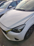 Mazda 2 prednji kraj