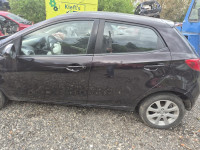 mazda 2 vrata lijeva prednja i zadnja