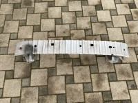 Mazda 3 bk 03.-09. prednja šus stanga, vezni lim