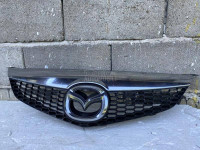 MAZDA 6 2.0 D 89 KW 2005 2006 2007 Prednja maska grill sa znakom