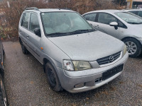 Mazda demio prednja hauba