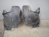 MEGANE 3 prednja desna obloga kotača