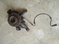 Megane 3 prednji desni rukavac (glavčina) + ležaj + abs senzor