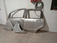 Mercedes A klasvrata i blatobrania