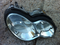 Mercedes c klasa 203 p far prodajem sa slike