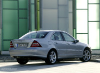MERCEDES C KLASA W203 - DJELOVI