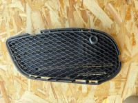 Mercedes C klasa W205 resetka branika A2058854023