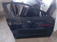 Mercedes gla w156 prednja desna vrata