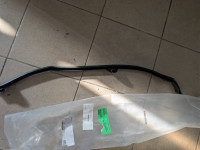 MERCEDES GLE W167 ZAŠTITNA TRAKA ZA STRAŽNJA LIJEVA VRATA A1677325100