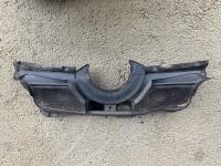 Mercedes w124 plastika, mrezica oko brisaca