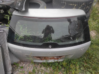 Mercedes W204  c klasa karavan avantgarde zadnja hauba gepek vrata