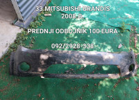 Mitsubishi Grandis 2008.g prednji odbojnik