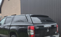 Mitsubishi l200 hard top