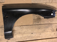 MONDEO desni blatobran FORD desni 1993-1995