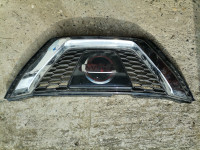 NISSAN QASHQAI J11 - maska branika