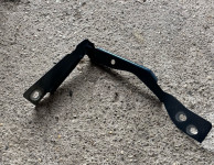 Nosač blatobrana desni prednji Renault Captur, 625B40078R