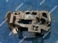 NOSAČ BRANIKA RENAULT MEGANE II KAR. 8200196929 ZADNJI DESNI