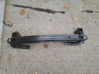 nosac prednjeg branika hyundai tucson 2004g.