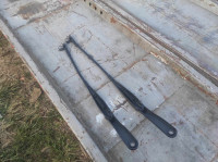 nosaci metlica astra h prednji