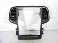 okvir radia kratki rešetka ventilacije renault megane iv lift 1674229x