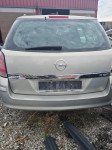 opel astra hauba zadnja