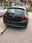 Opel astra j 1.6 2013 god dijelovi