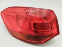 opel astra j 4 iv kombi far lijeva stražnji dio stražnja 13282242