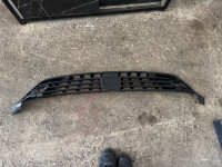 Opel Astra L središnja mrežica 2021-2026.god **ORIGINAL,100€**