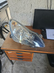 Opel Corsa D desni far
